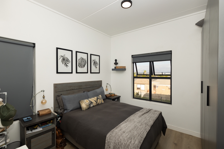 2 Bedroom Property for Sale in Groot Phesantekraal Estate Western Cape